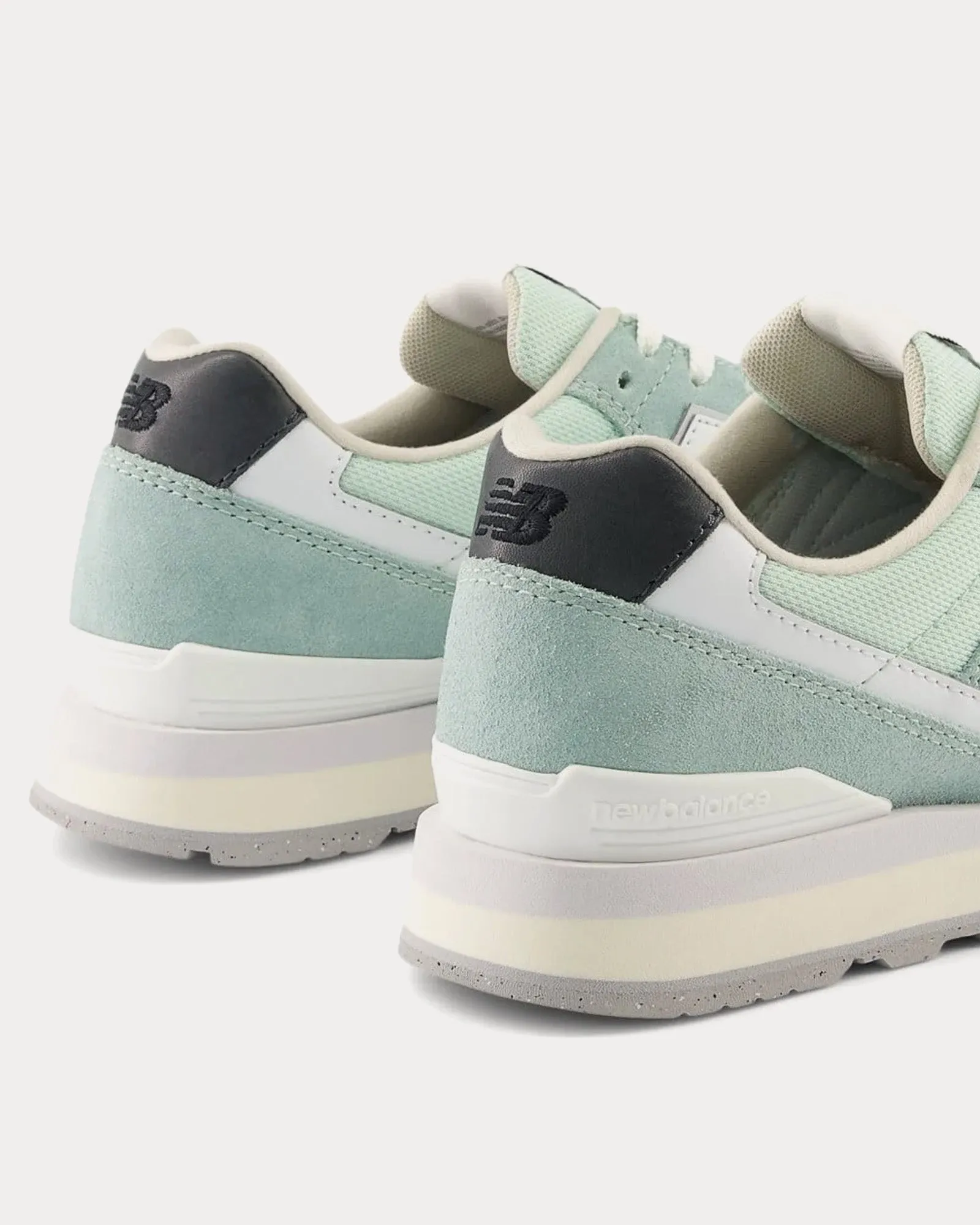 996T Light Green Low Top Sneakers