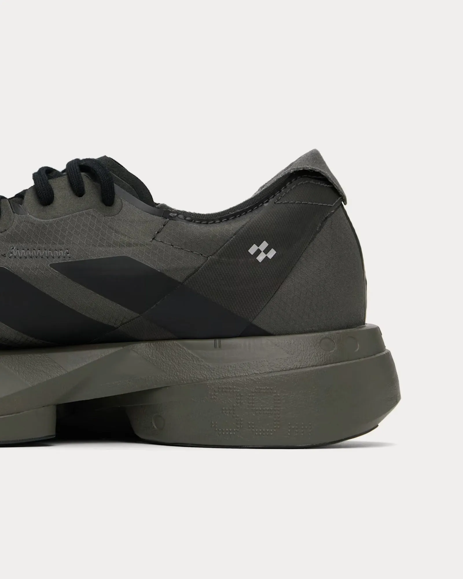 Adios Pro 4 M Cinder / Cinder / Black Running Shoes