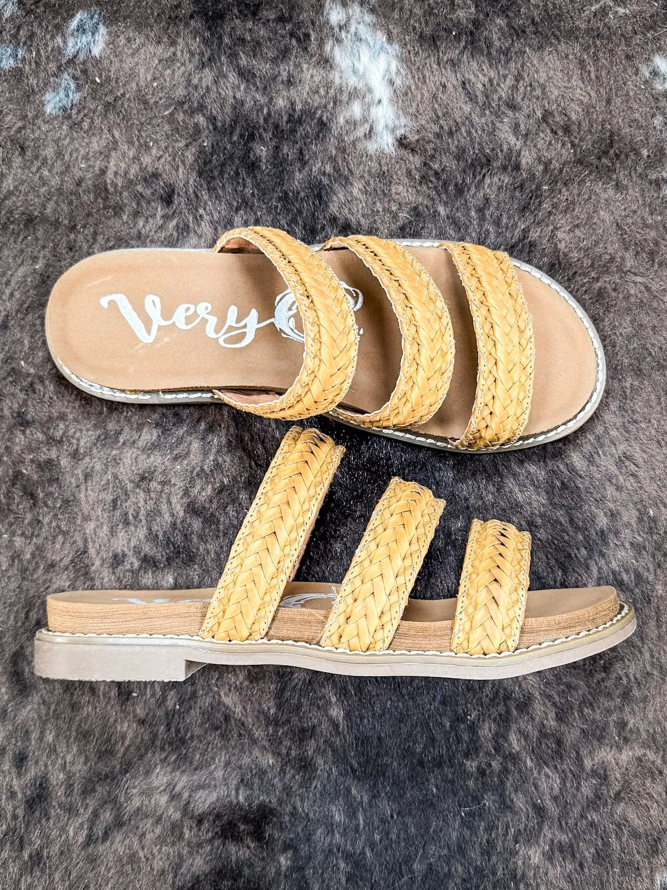 Alba Sandal in Tan by Very G