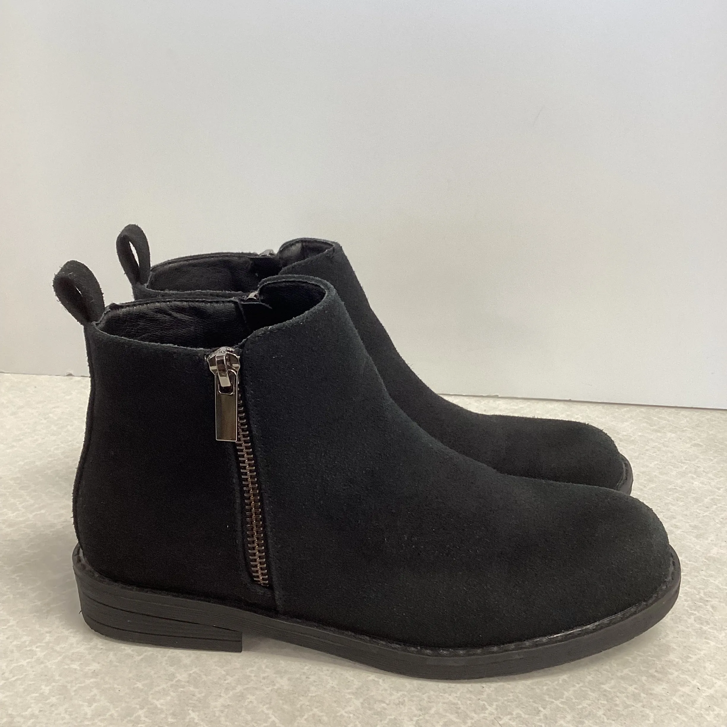 Black Boots Ankle Flats Athlefit , Size 6