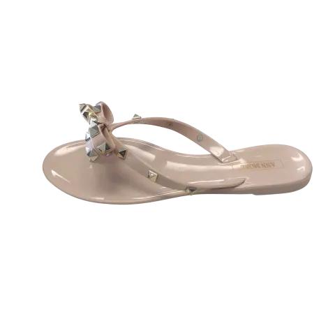 Black Sandals Flats Cmc, Size 7.5