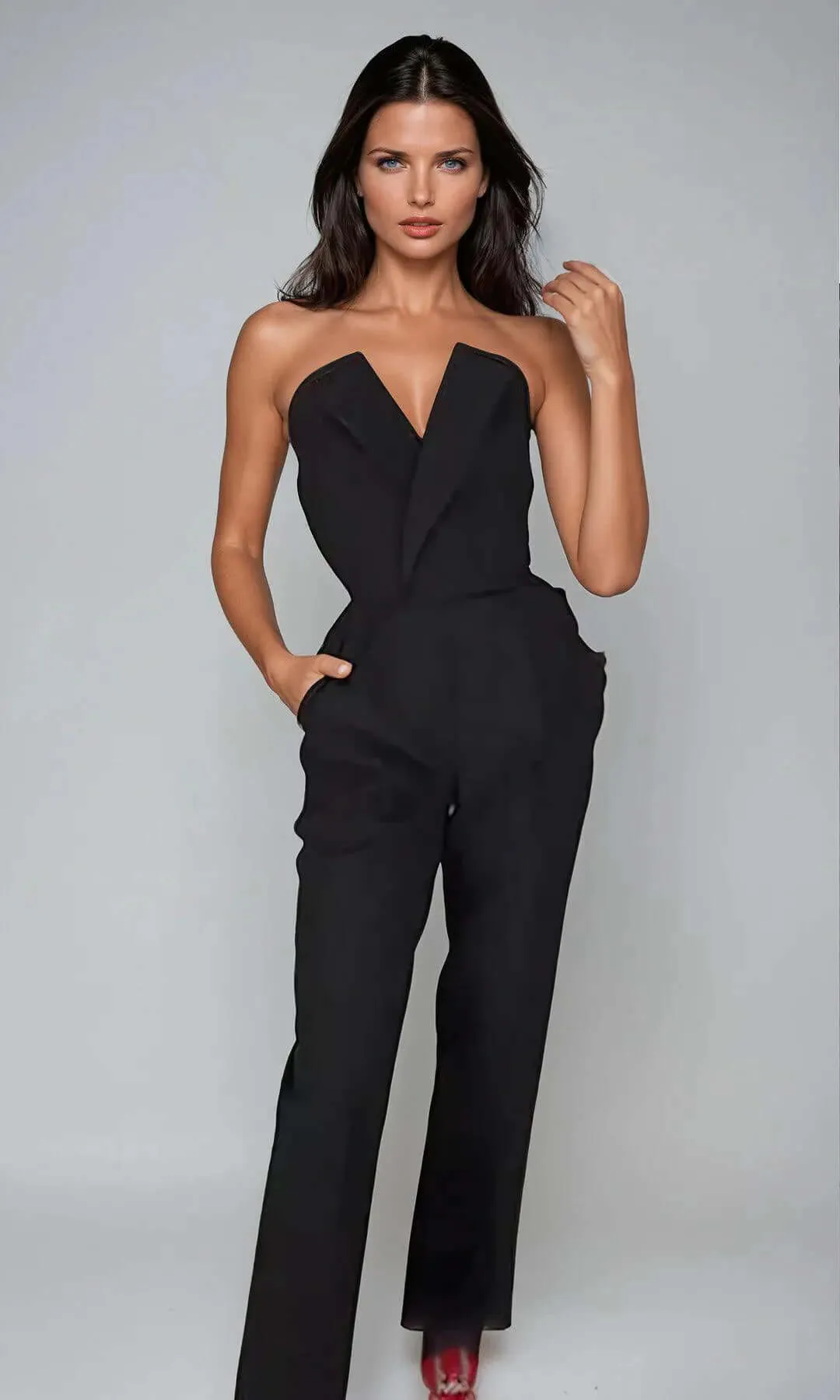 Elegant Women's Jumpsuit: Office & Business Wear