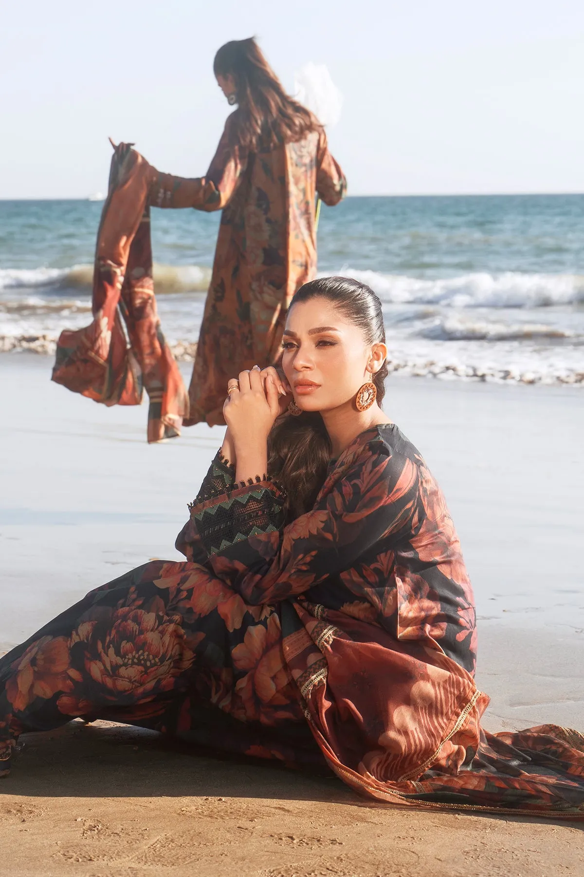 EMBROIDERED PRINTED LAWN UF-4083
