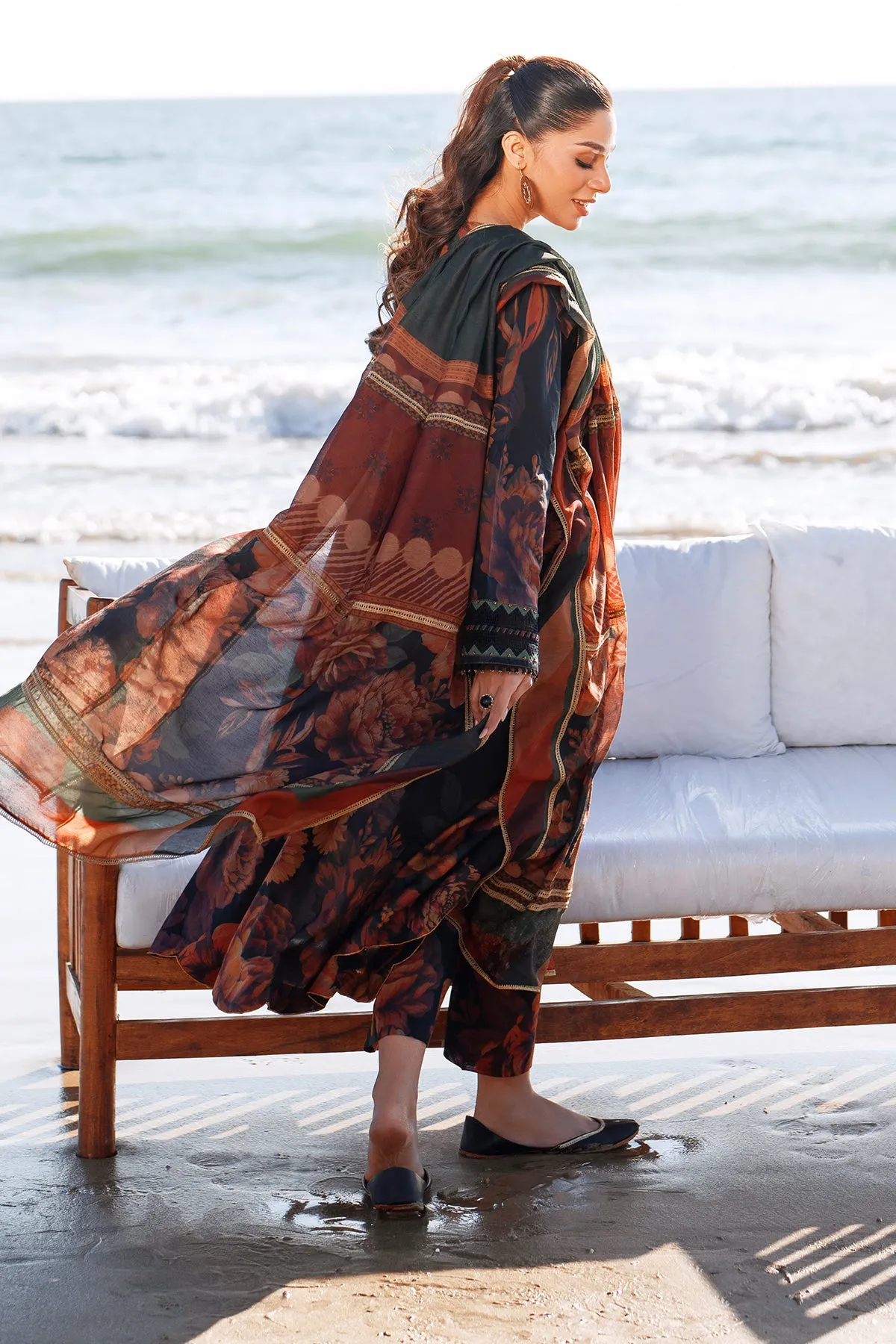 EMBROIDERED PRINTED LAWN UF-4083