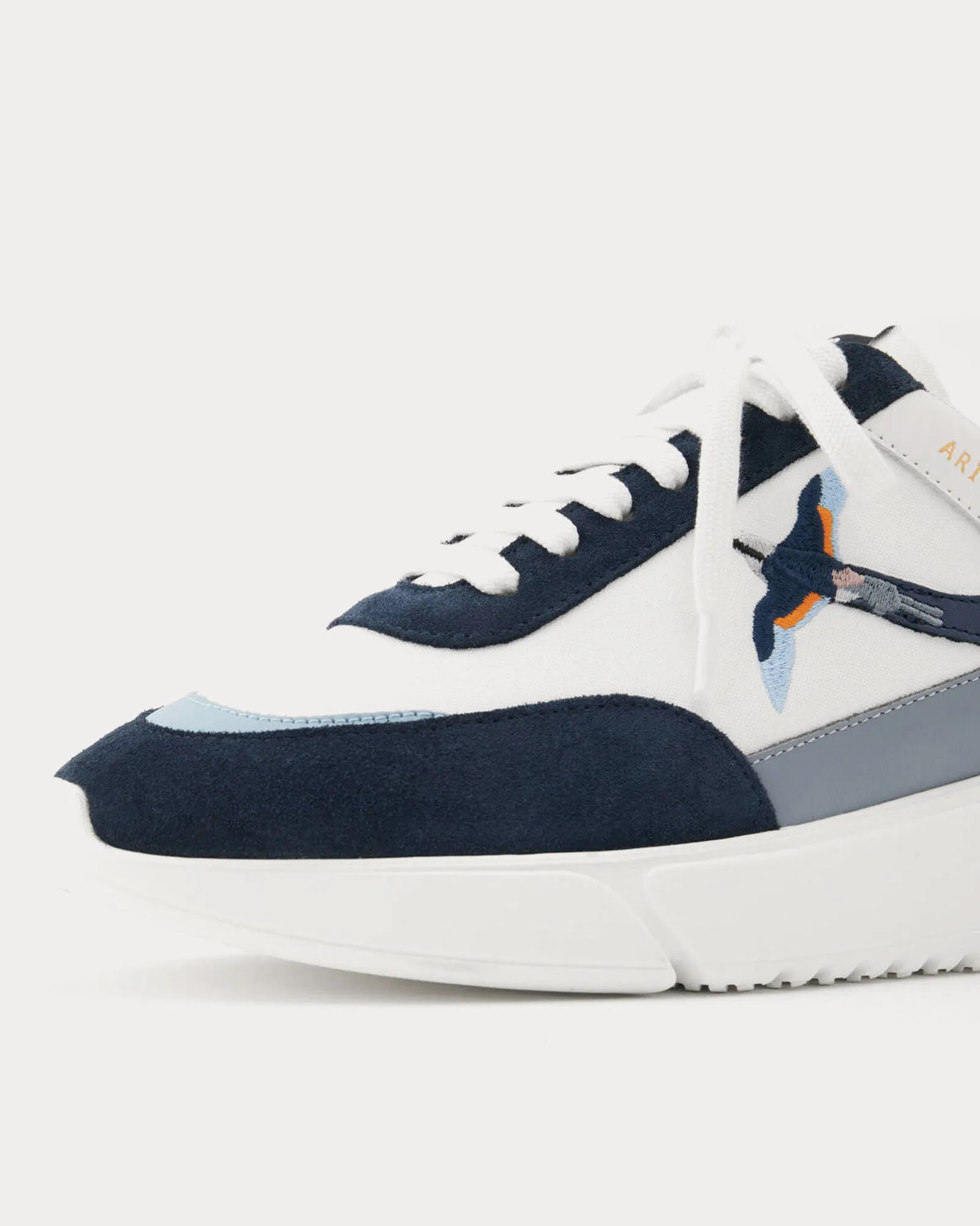 Genesis B Bird Runner Blue / White Low Top Sneakers