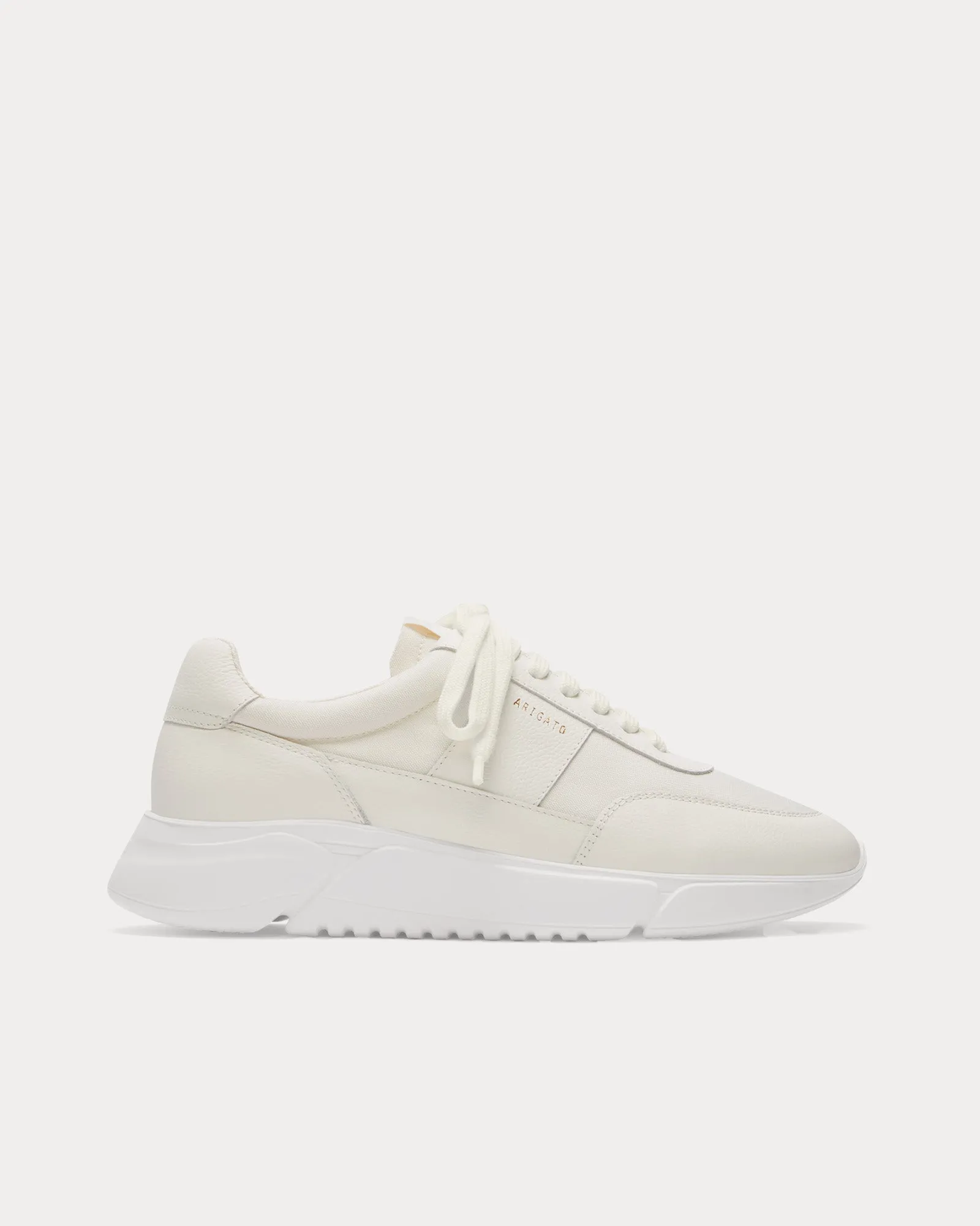 Genesis Vintage Runner Beige / White Low Top Sneakers