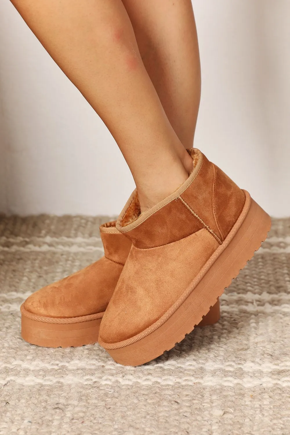 Hugg it Fleece Lined Chunky Platform Mini Boots