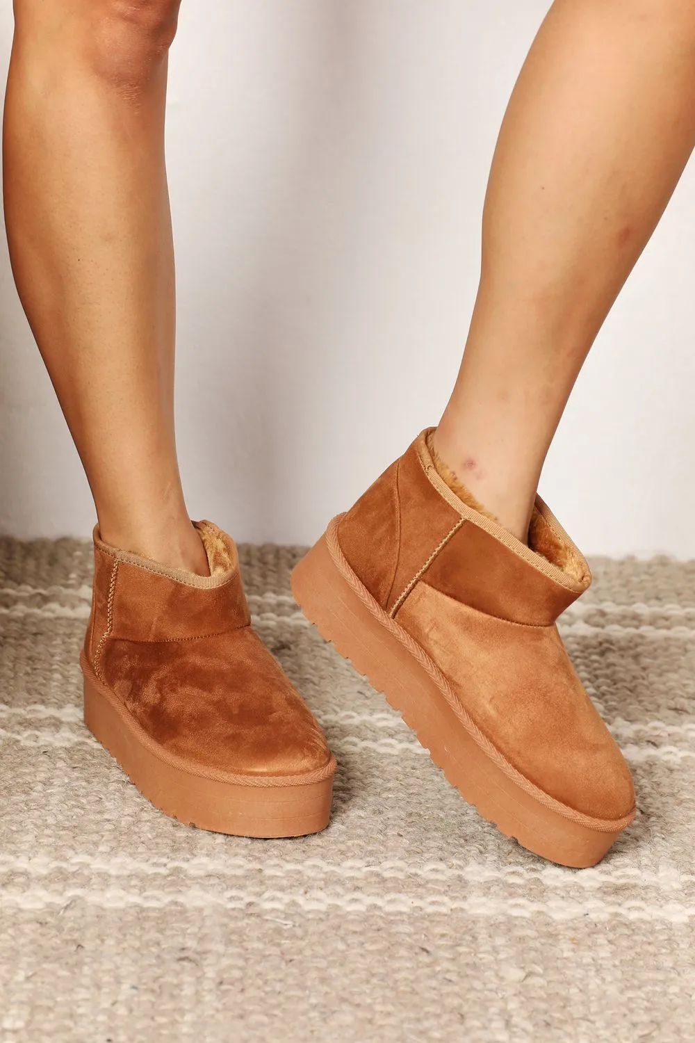 Hugg it Fleece Lined Chunky Platform Mini Boots