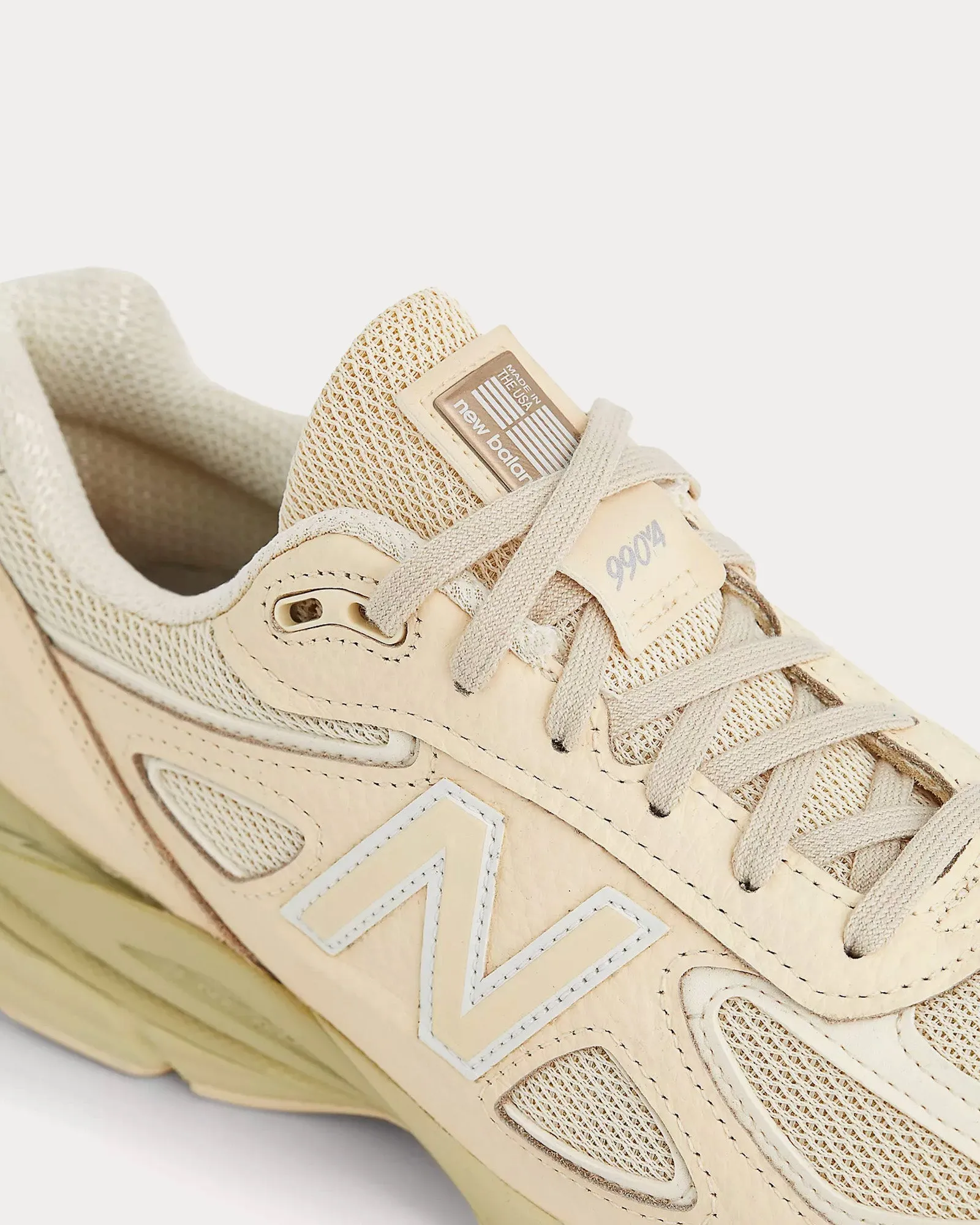 Made in USA 990v4 Macadamia Nut /  Morel Low Top Sneakers