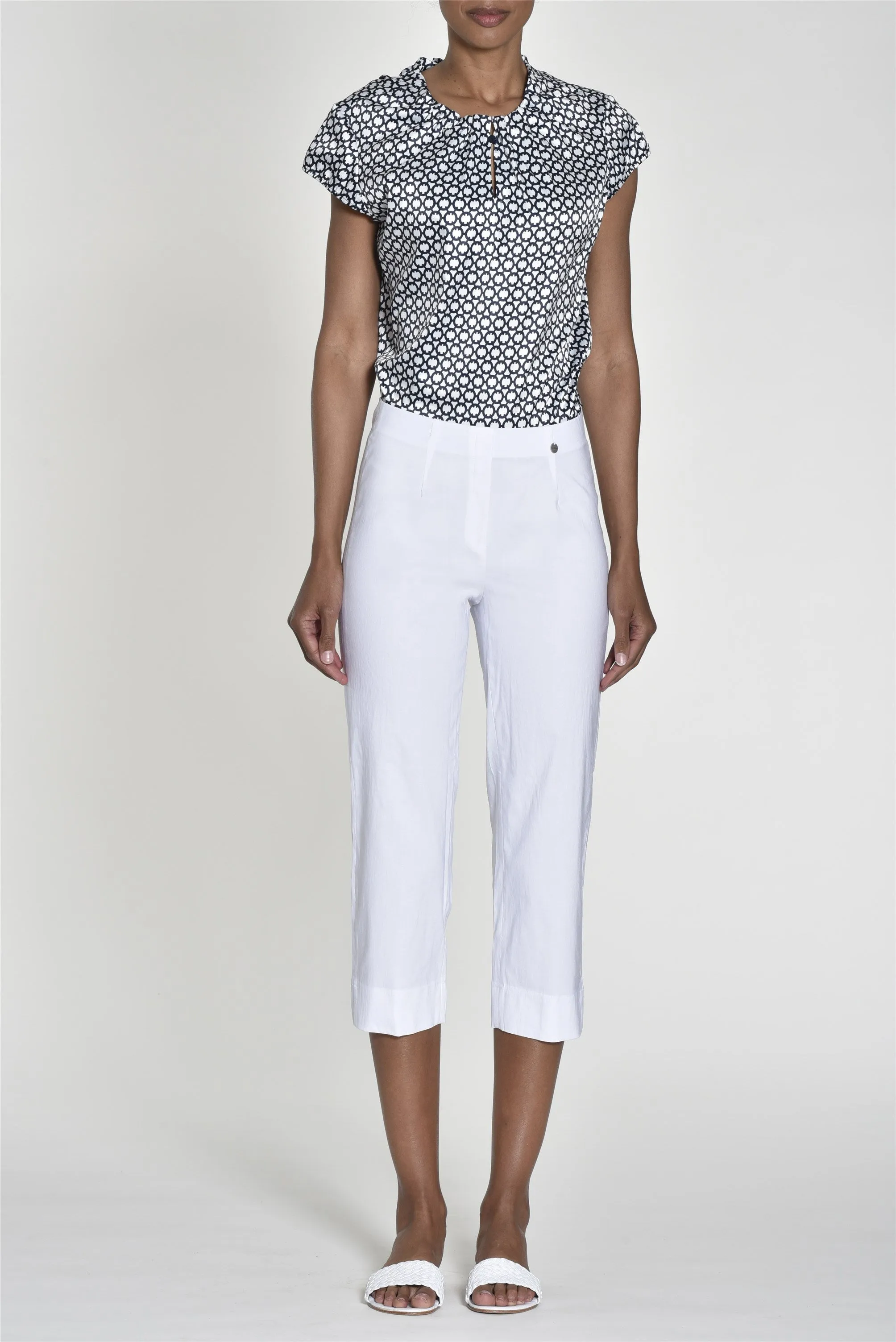 White 3/4 Marie Trousers