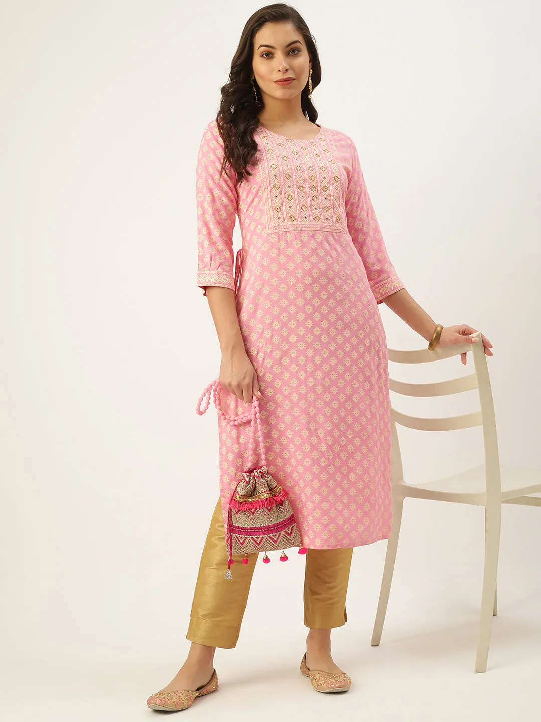 Women's Pink Printed Straight Kurtas